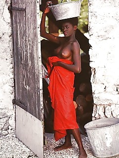 African Fantasies Black Fat Ass Shaking