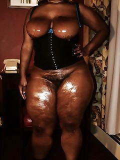 BBW Black Lady Black Adder