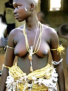 Sexy African Goddess Ebony Squirter