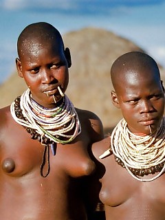 Shocking Africa Ebony Masturbating