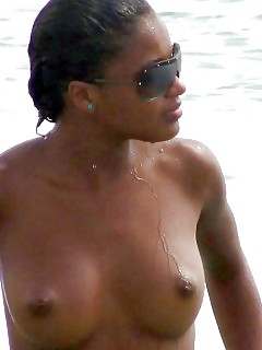 Black Girlfriends Busty Ebony Girls