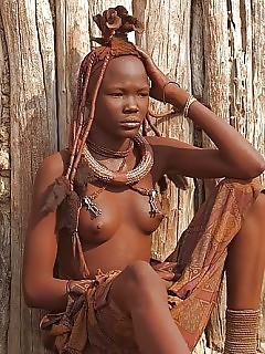 Wild Africa Ebony Cougars