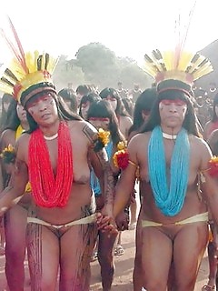 African Fantasies Ebony Girls In Lake