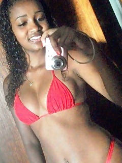 I Love Black GF Ebony Girl Bra Pics